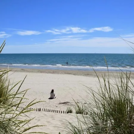 Appartement Super ! Terrasse, Clim, Parking, 2min Plage.